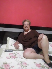 grandmother pussy xxx pictures